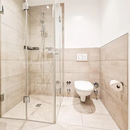 Apartmán Tolstov - 3 - Terrace - 25 Min To Messe Dus *