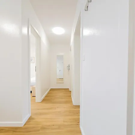 Tolstov - 3 - Terrace - 25 Min To Messe Dus