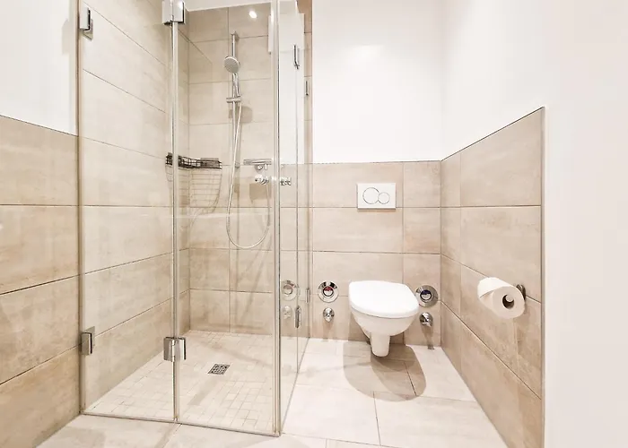 Lejlighed Tolstov - 3 - Terrace - 25 Min To Messe Dus *